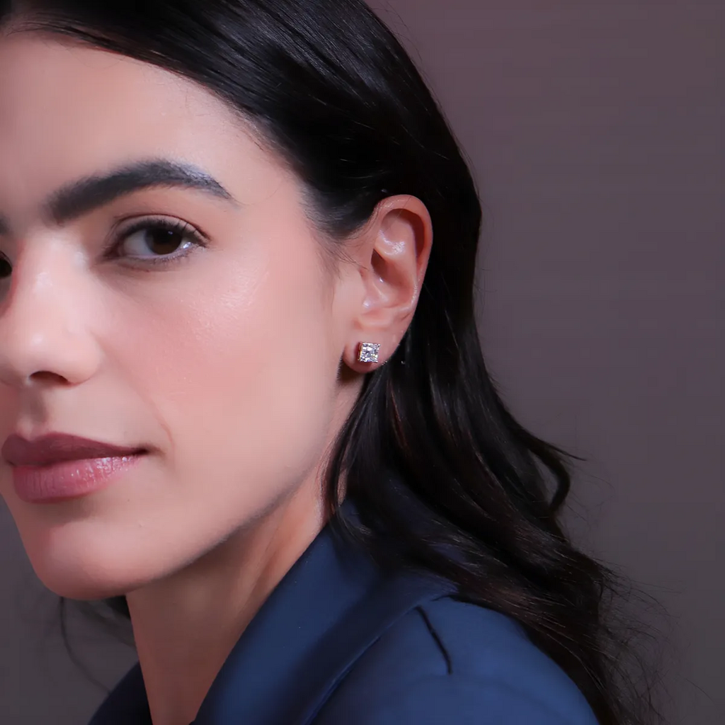 Brinco Lapidação Asscher Moissanite VVS1 em Prata com Rodio